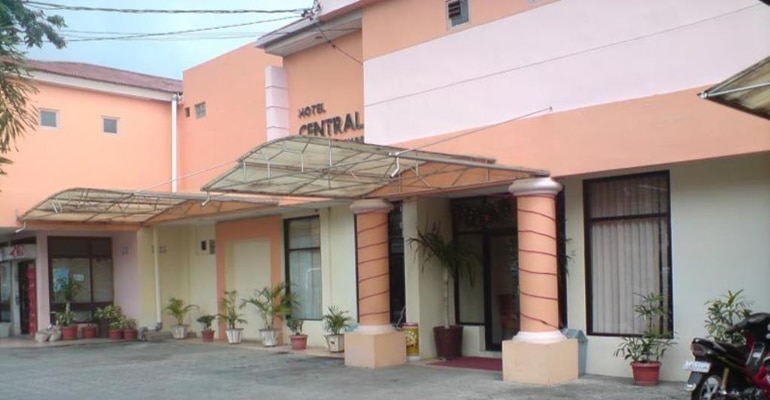 Read more about the article Hotel Central Manado