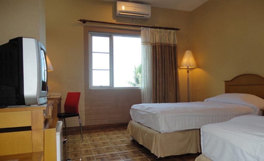 kamar standard hotel formosa manado