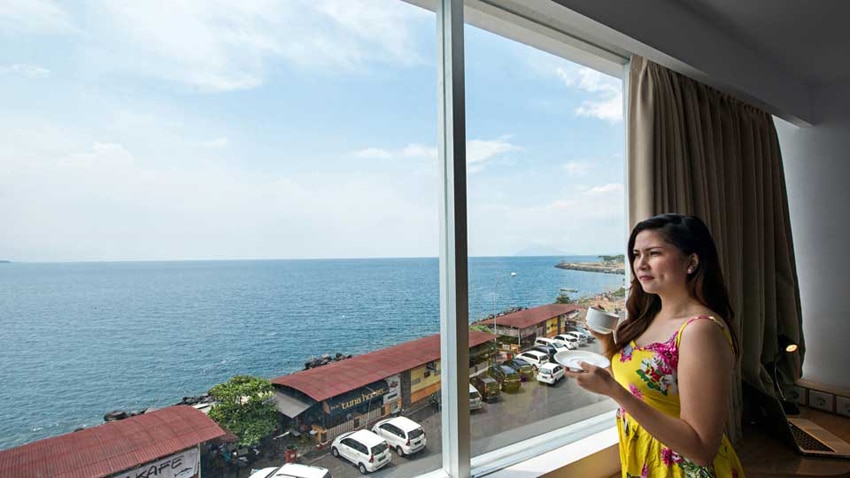 hotel di manado jl piere tendean, yakni hotel sekitar boulevard manado