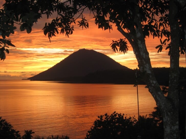 manado tua 3