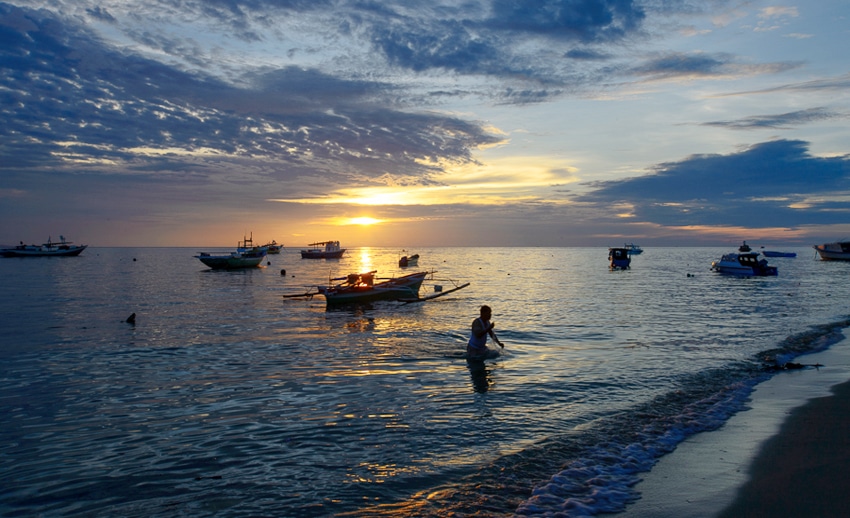 sunset di bunaken manado